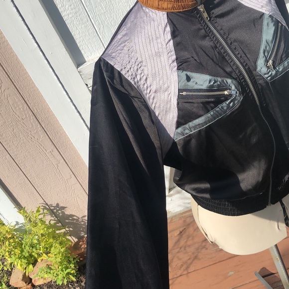 Gimmicks size small zip up lightweight jacket - Picture 4 of 6